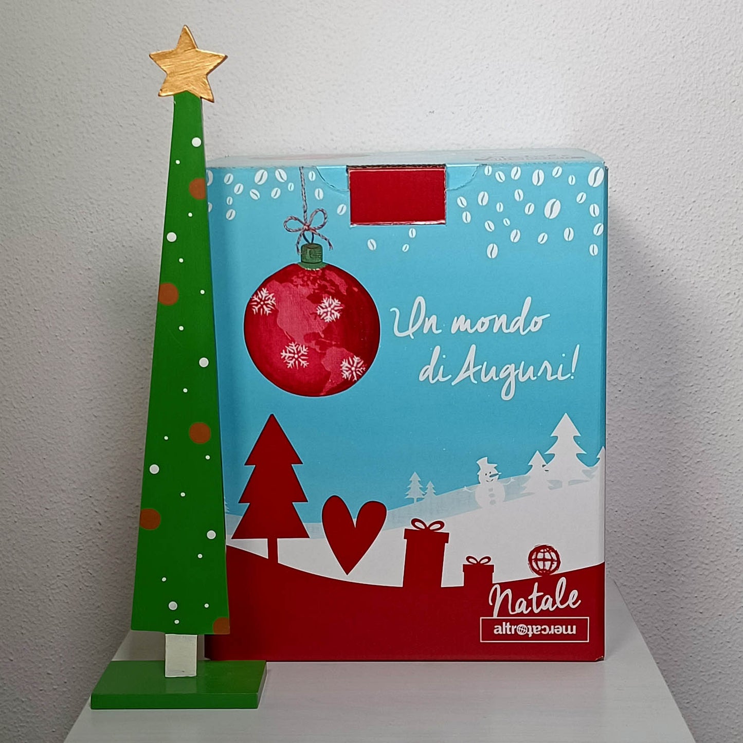 Cesto Natalizio Slow e Pistacchio con scatola Natale Solidale - Altromercato