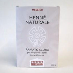 Polvere pura di hennè miscelata con caffè per tingere i capelli ramato scuro