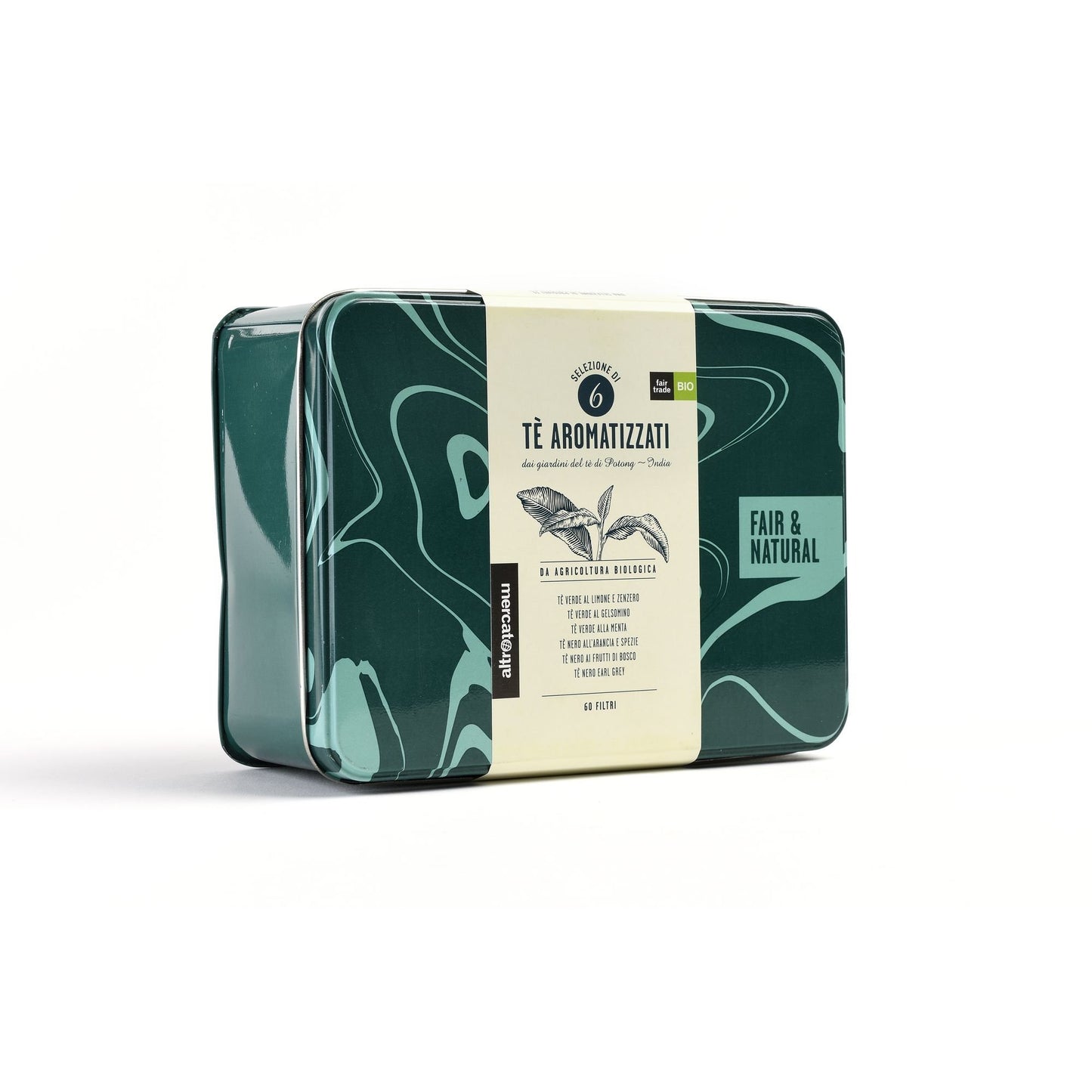 Collezione assortità di 6 varietà di pregiati tè, aromatizzati in diversi gusti racchiusi in una splendida scatola in latta riutilizzabile. L'idea giusta per un regalo che farà felice tutta la famiglia.