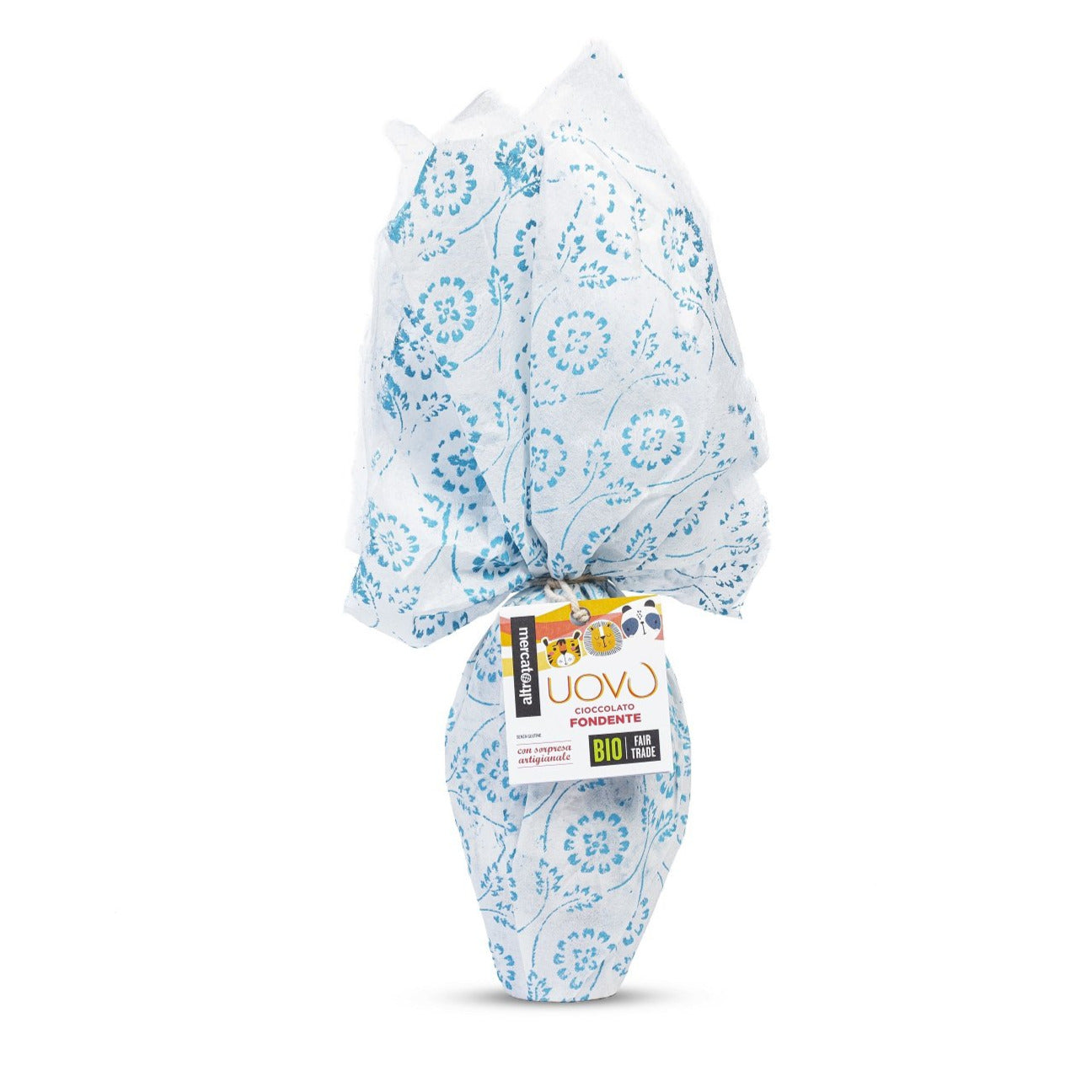 Uovo al raffinato cioccolato fondente biologico Altromercato, in confezione artigianale fatta a mano con carta seta. Sorpresa in materiale naturale a tema animali adatta a tutti