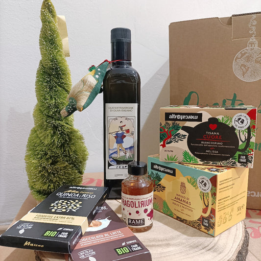 pacco con due tisane due cioccolate un olio e un liquore