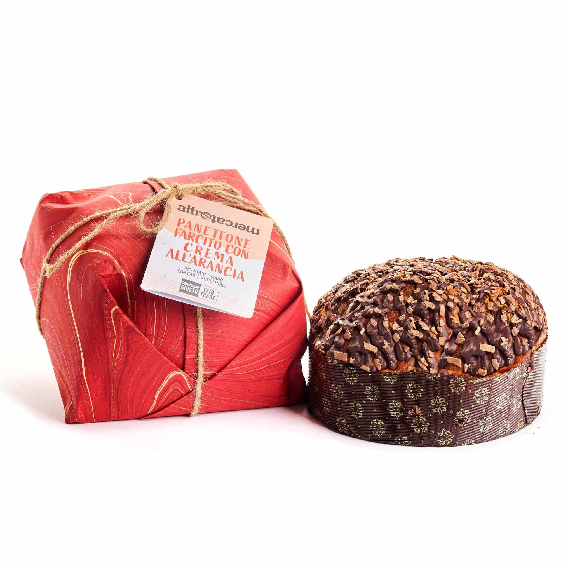 panettone fatto con crema all'arancia e cioccolato fondente