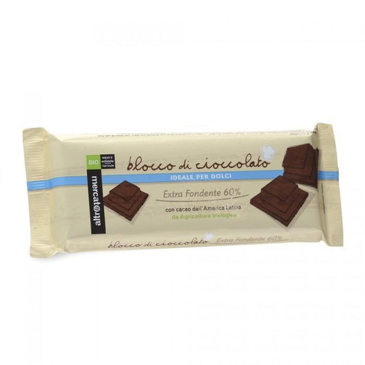 blocco di cioccolato fondente al 60% ideale per fare dolci Altromercato